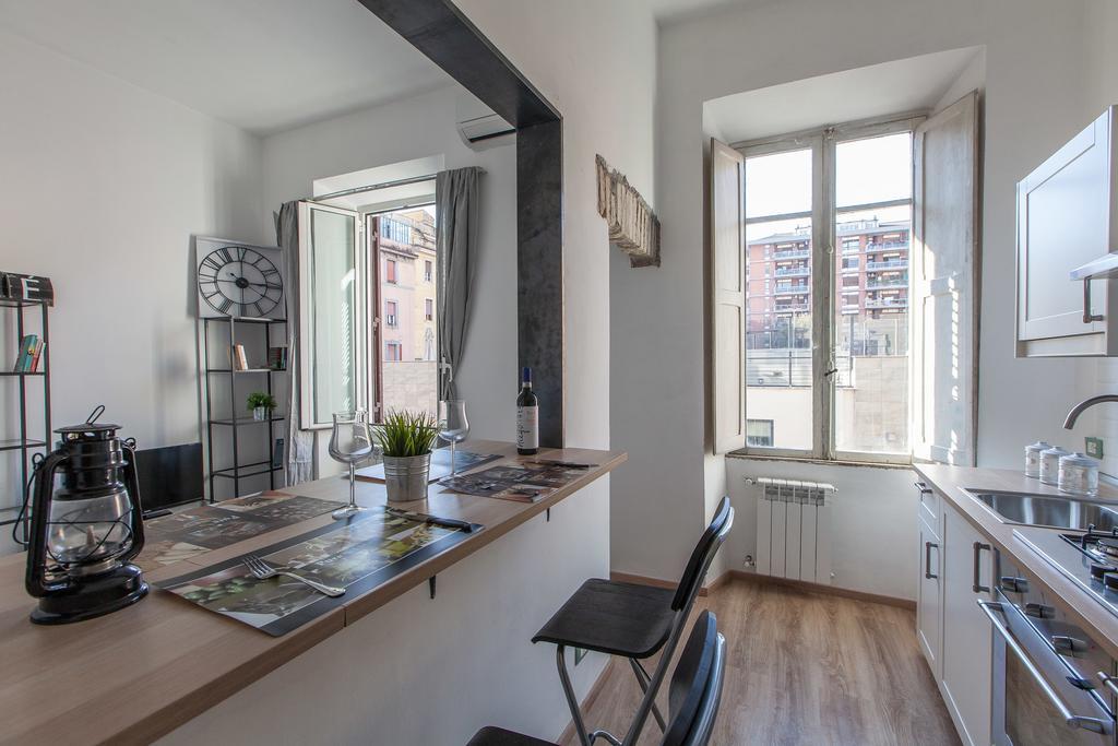 Castel Bolognese Apartment Rome Bilik gambar